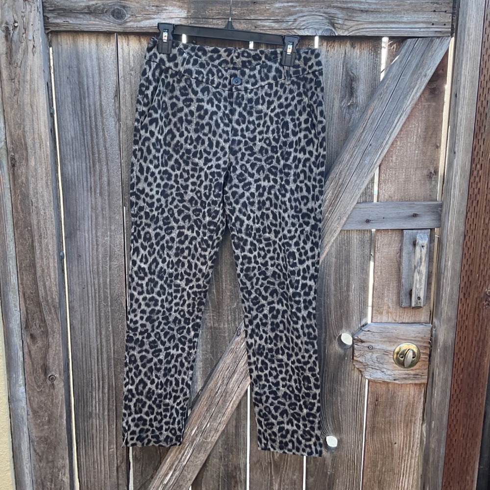 Cabi Leopard Print Trousers Grey Black Animal Slim Leg Pants Size 4
